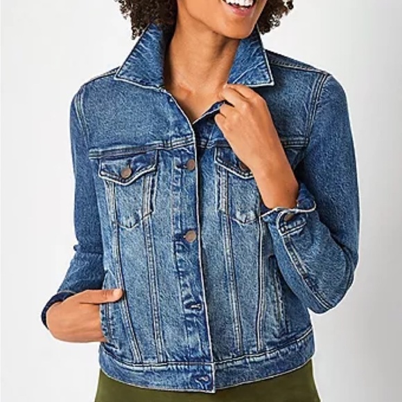 a.n.a Midweight Denim lightly distressed jean Jacket - Picture 3 of 7